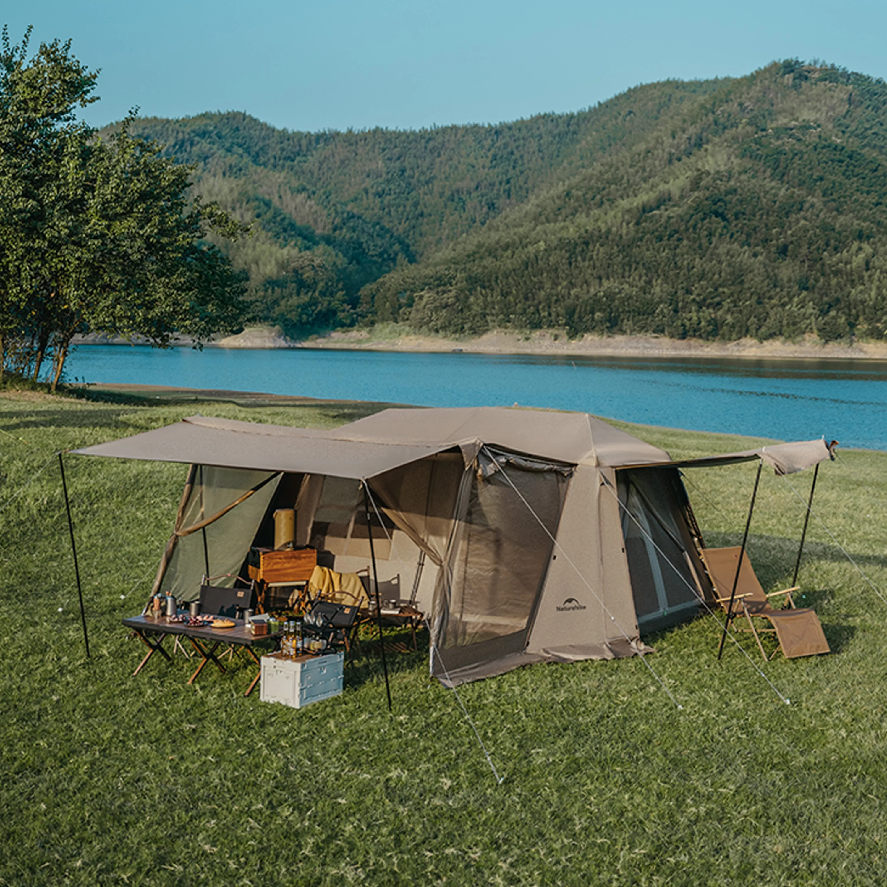 Village 13 Ridge Automatic Tent